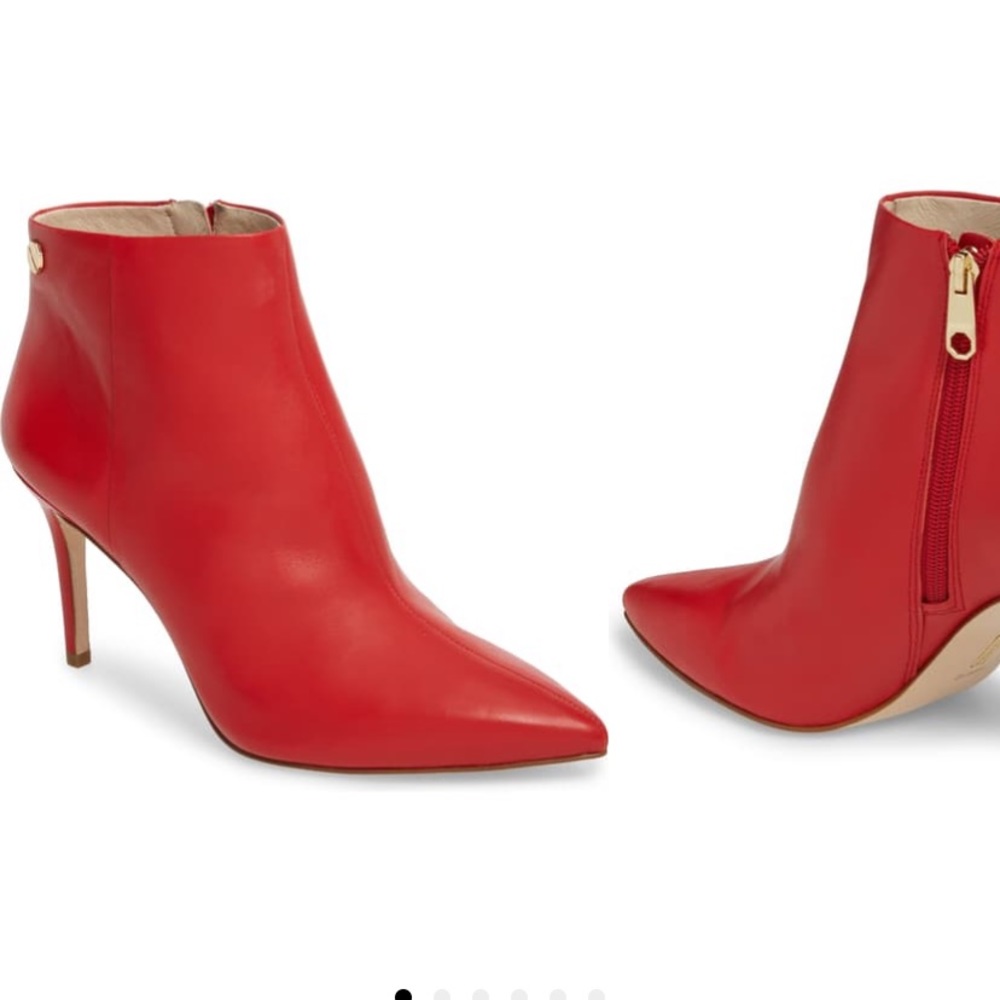 Louise et Cie  Sonya bootie. 8.5. Gently worn. Red